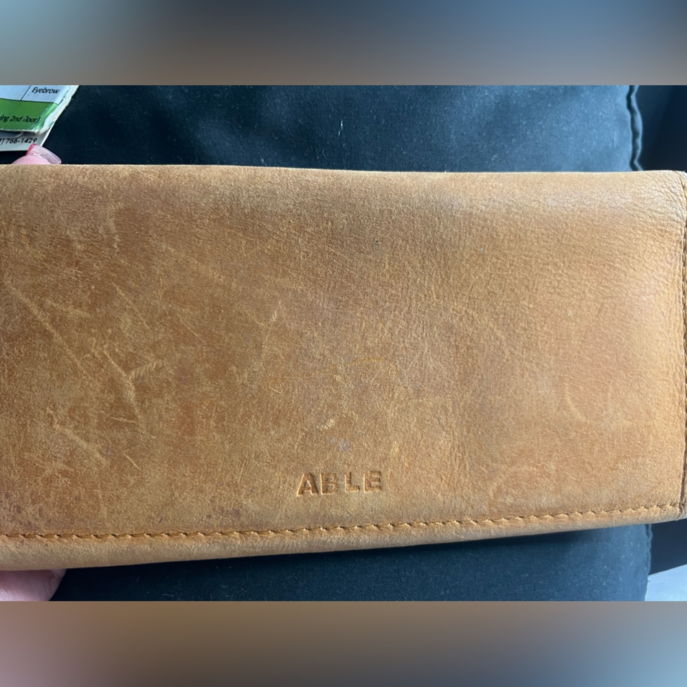 Able Wallet - image 5